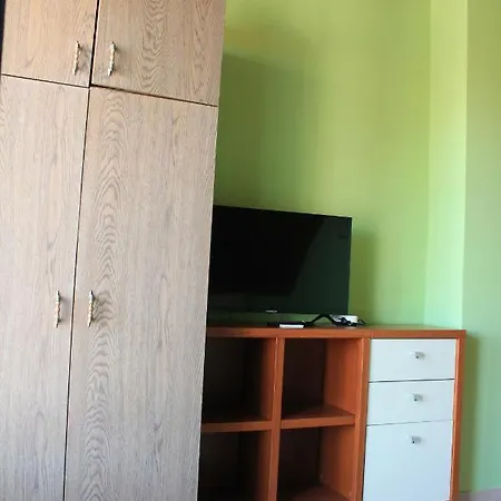Lenke Apartmanhaz Διαμέρισμα