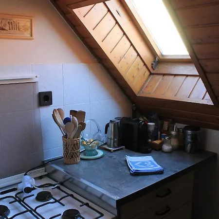 Διαμέρισμα Lenke Apartmanhaz Balatonlelle