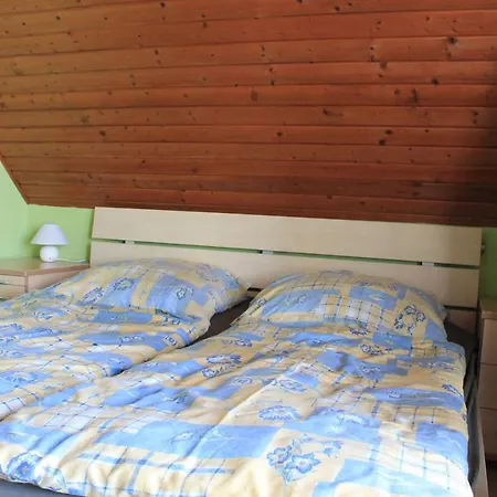 Lenke Apartmanhaz