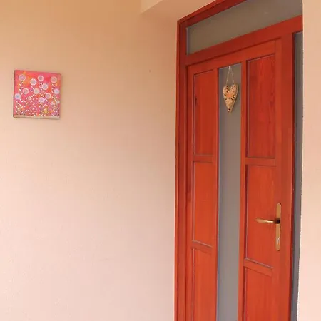 Lenke Apartmanhaz Διαμέρισμα Balatonlelle