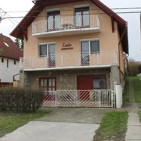 Lenke Apartmanhaz Balatonlelle