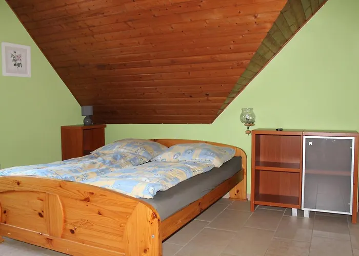 Lenke Apartmanhaz *